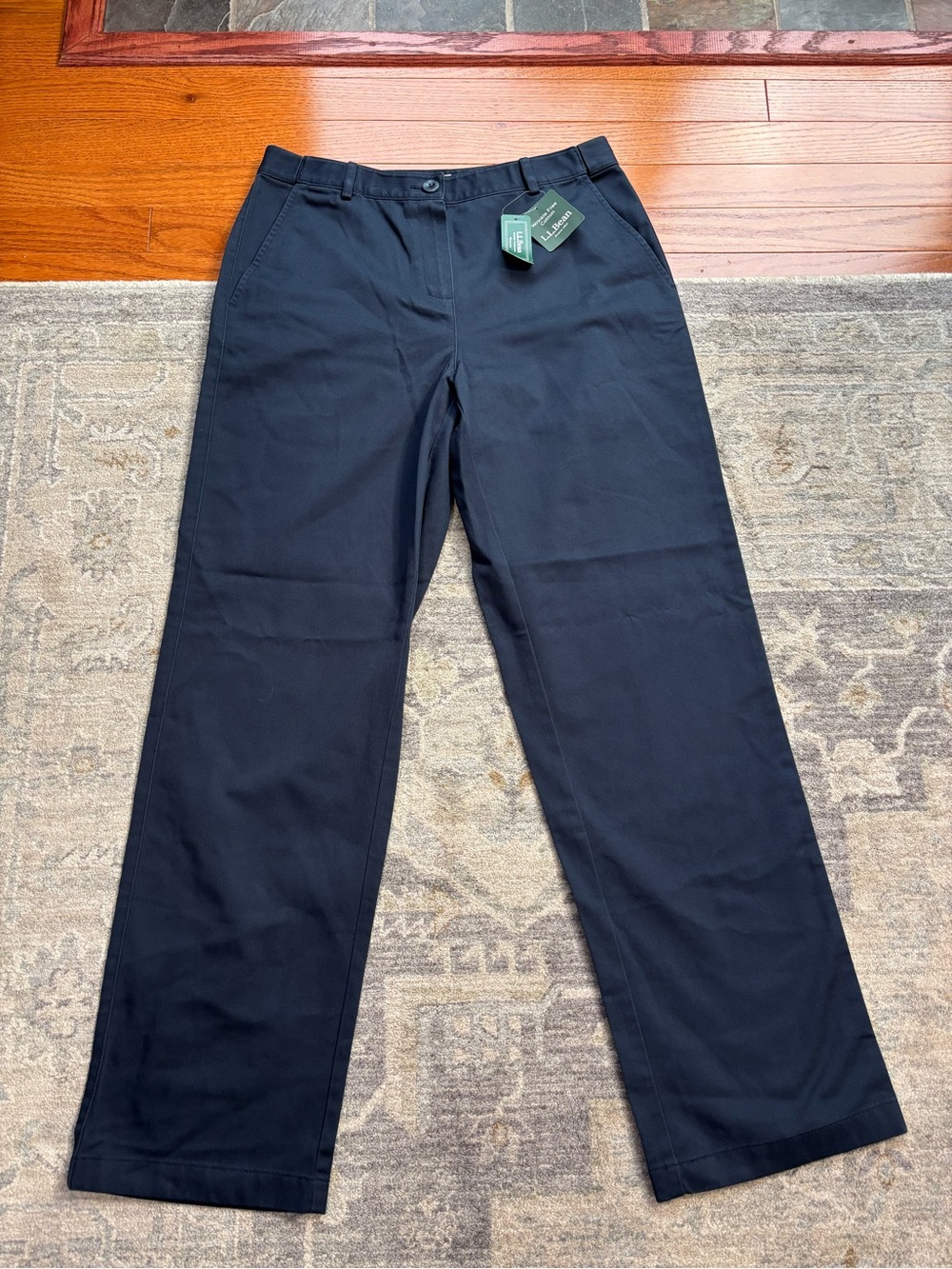 L.L.Bean Women’s Navy Blue Classic Fit Cotton Pants Size 8 NWT